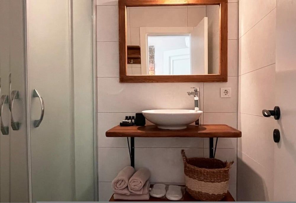 Alacati Lulja Hotel Deluxe Room 10