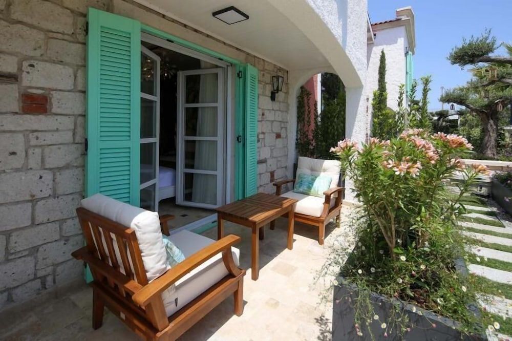 undefined Monreve Alaçatı 4