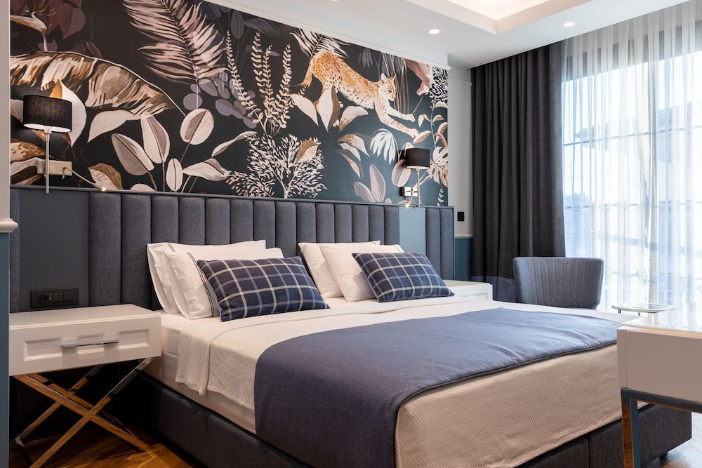 undefined Motif Hotel 5