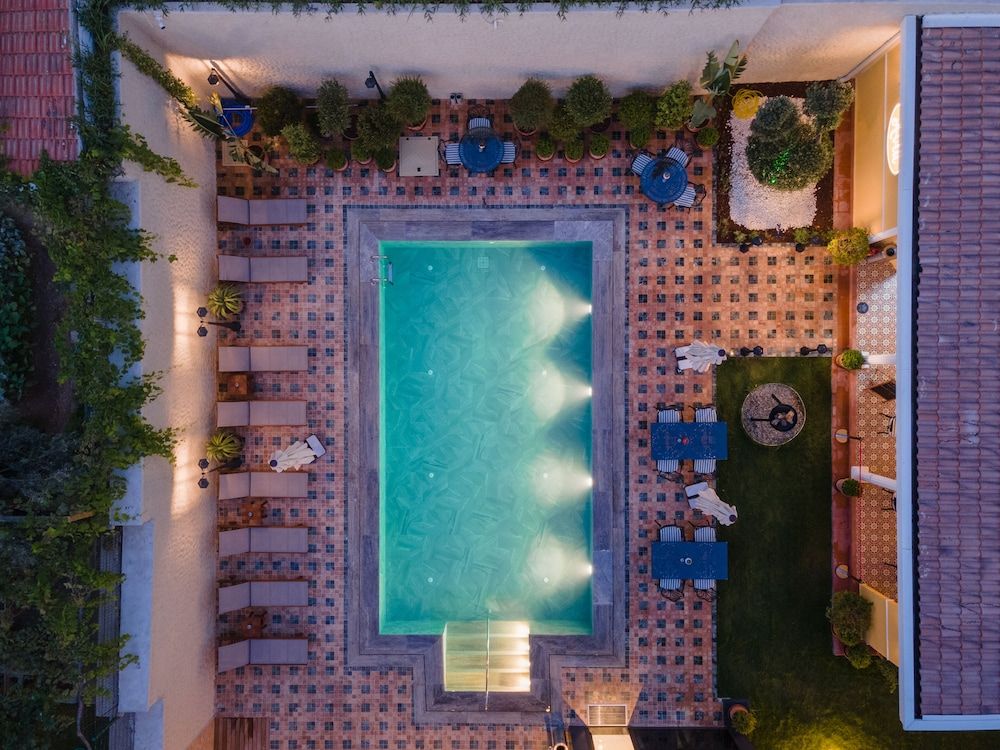 undefined Motif Hotel 8