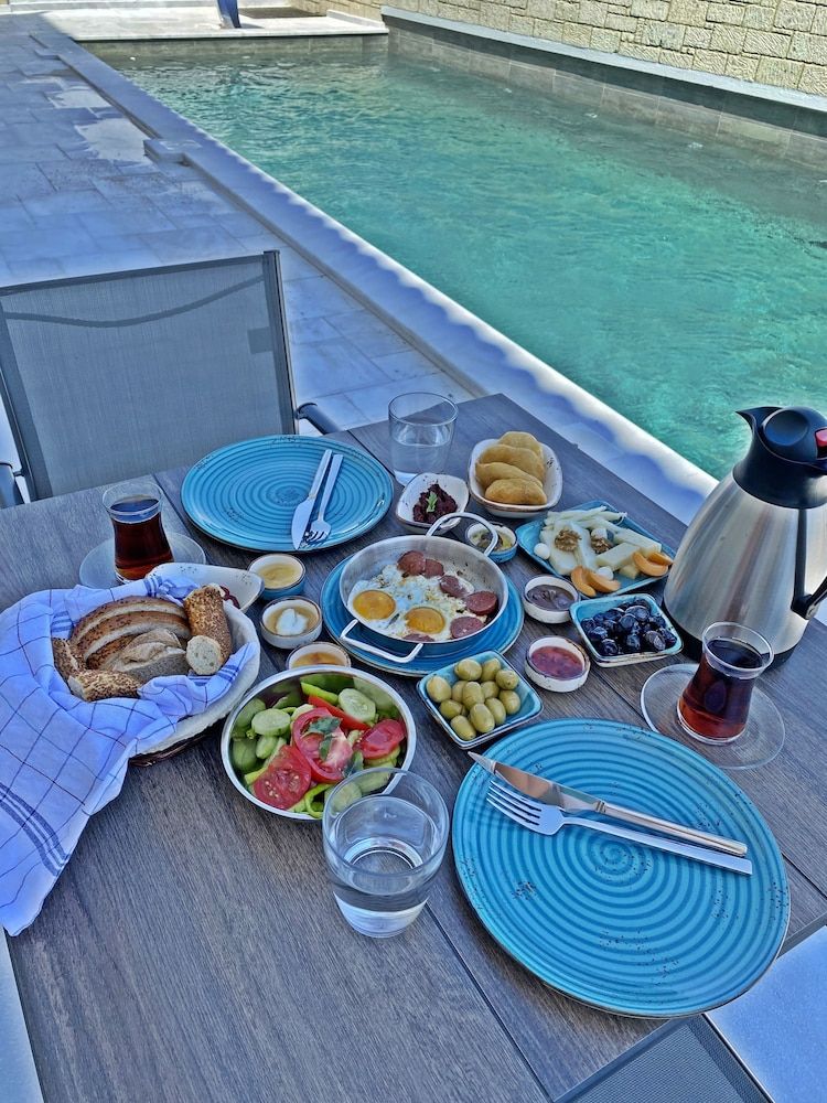 undefined Vahide Dalyan 7