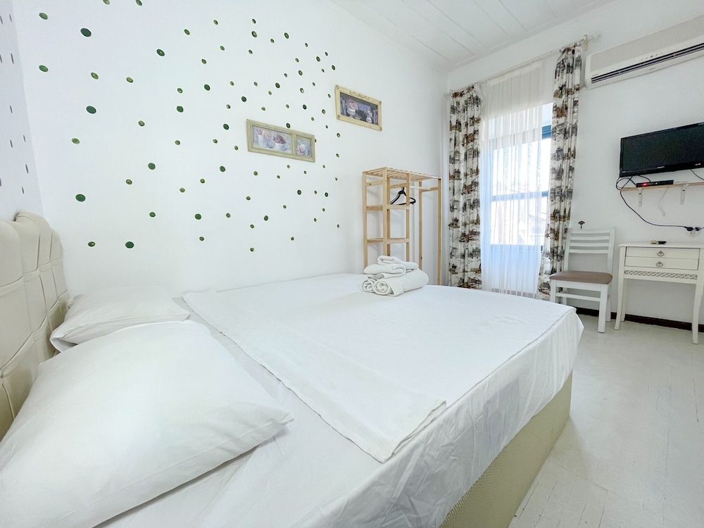 undefined Alacati Cadde Otel