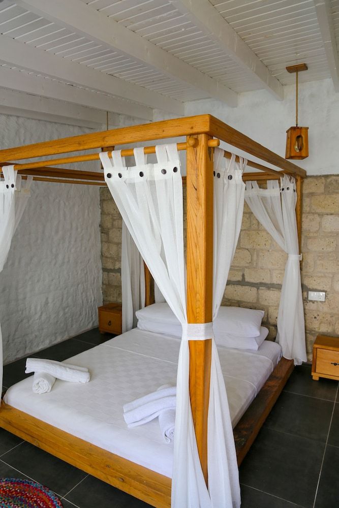 undefined Rikas Alacati 7