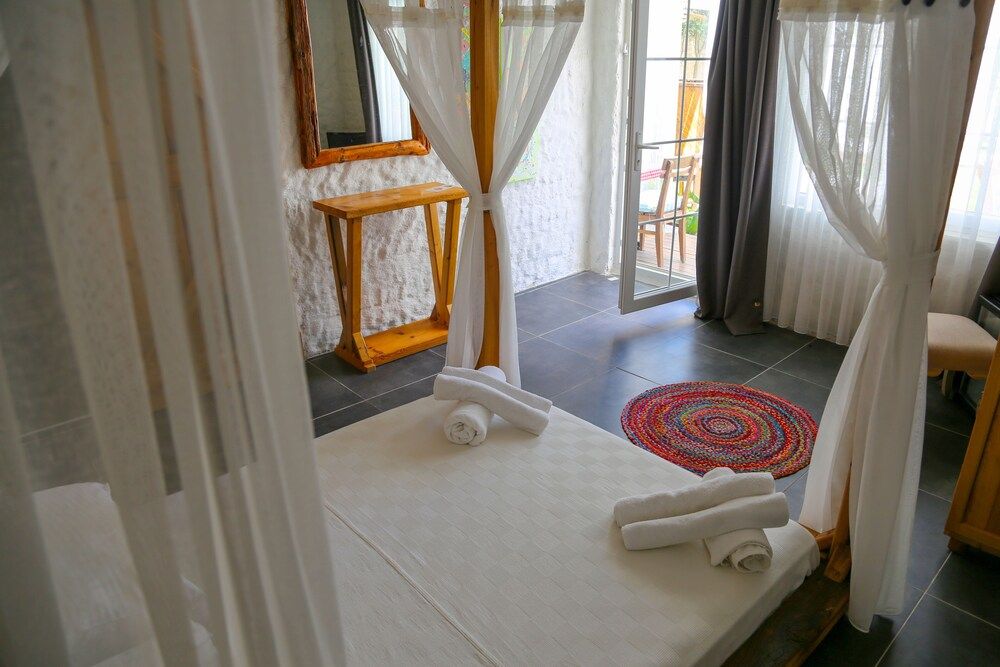 undefined Rikas Alacati 8