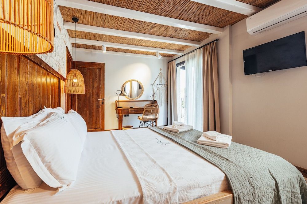 Panjur Otel Deluxe Double Room 2