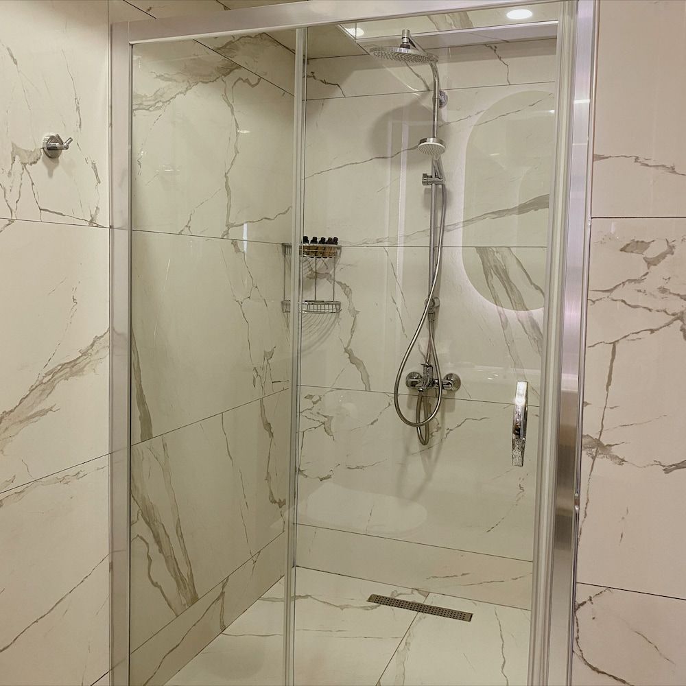 Lal Azure Alacati Deluxe Room 7