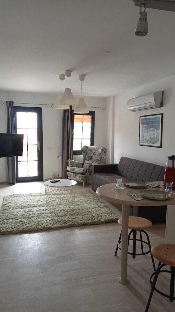 Cesme Marina Sahil Otel Comfort Apartment, 1 Bedroom 2