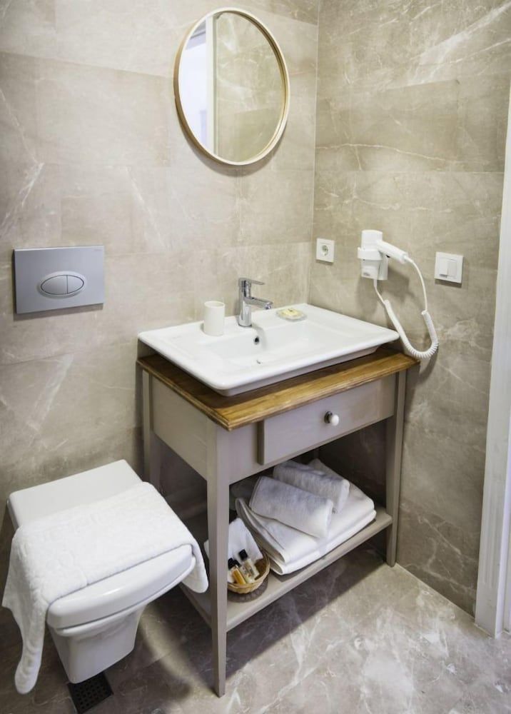 Puka Otel Alacatı Room With Fireplace 9