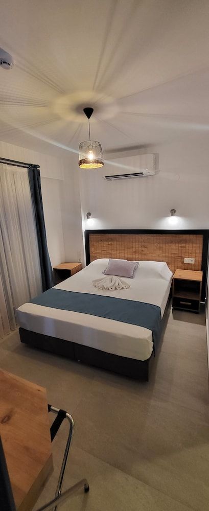 Picasso Suites Cesme Room 5