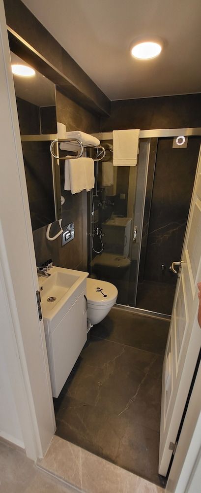 Picasso Suites Cesme Room 11