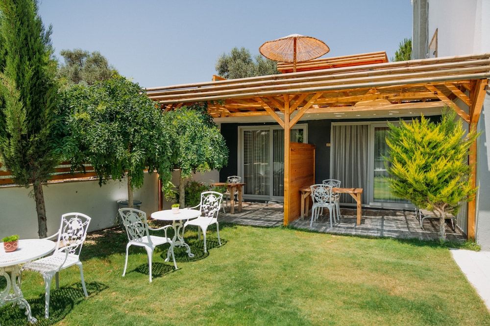 undefined Laradi Otel 2