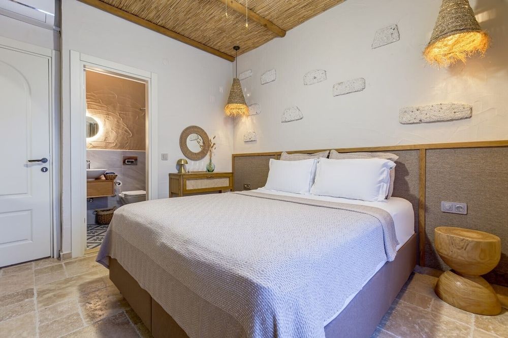 Lika Alacati Standard Double Room 3