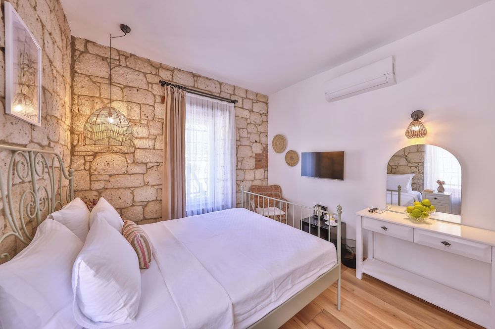Caliza Alacati Classic Room 3