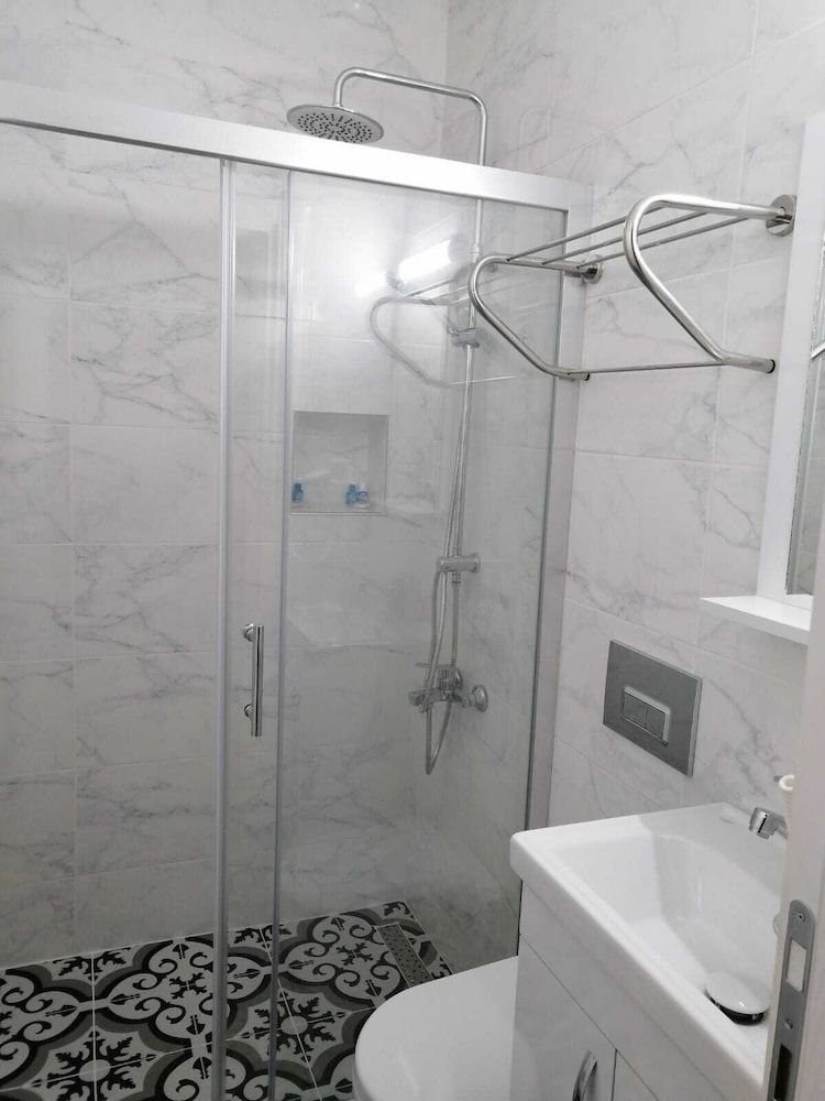 Kaktushan Otel Old Lady 4 4