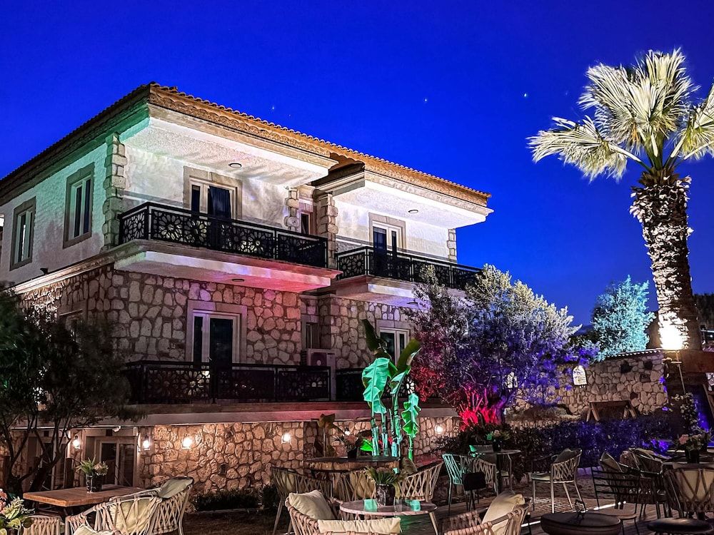 undefined Etiz Hotels Alaçatı 5