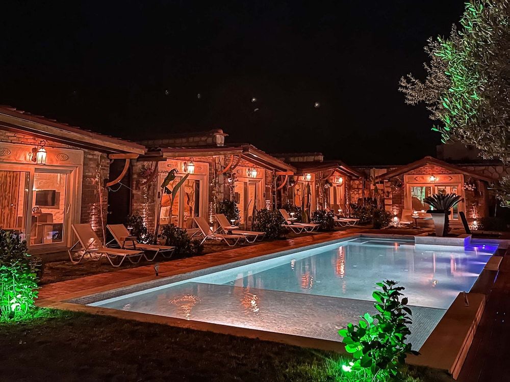 undefined Etiz Hotels Alaçatı 2