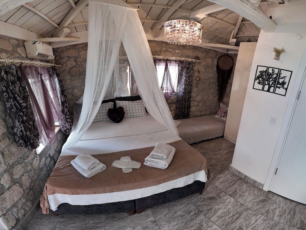 Usta x Cirak Butik Otel Deluxe Double Room 5