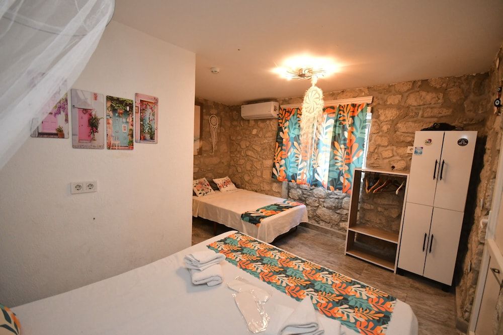 undefined Usta x Cirak Butik Otel 2