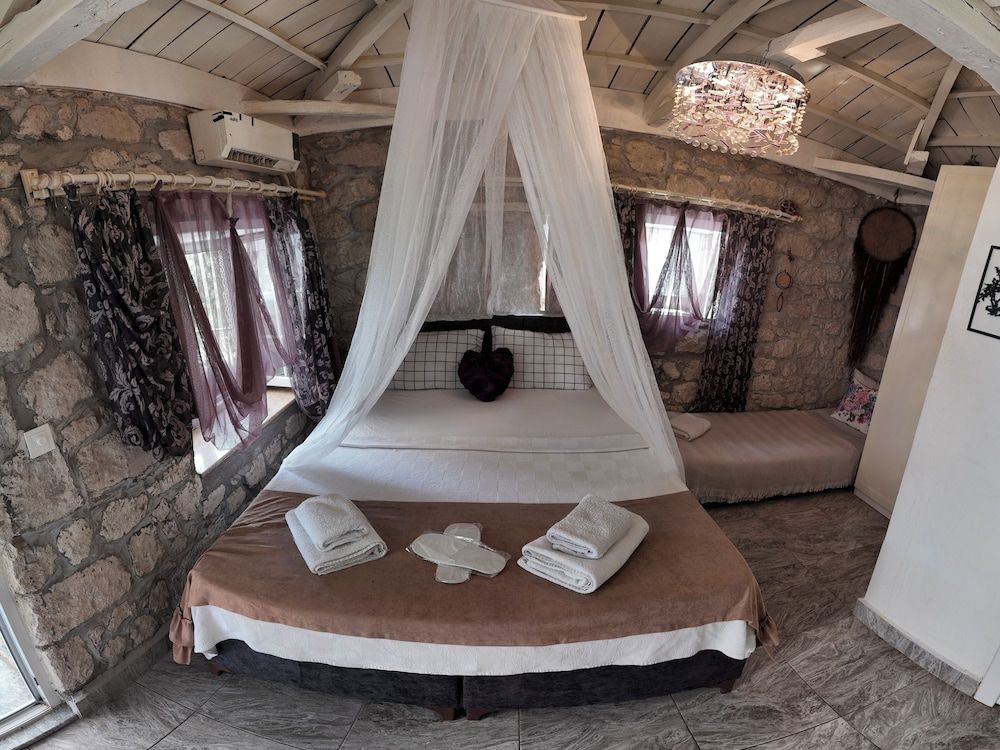 Usta x Cirak Butik Otel Deluxe Double Room 4