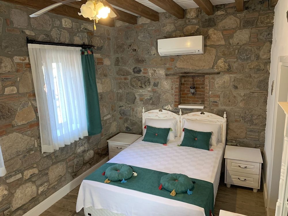 Ada Han Butik Otel Standard Room (Zeytin) 5