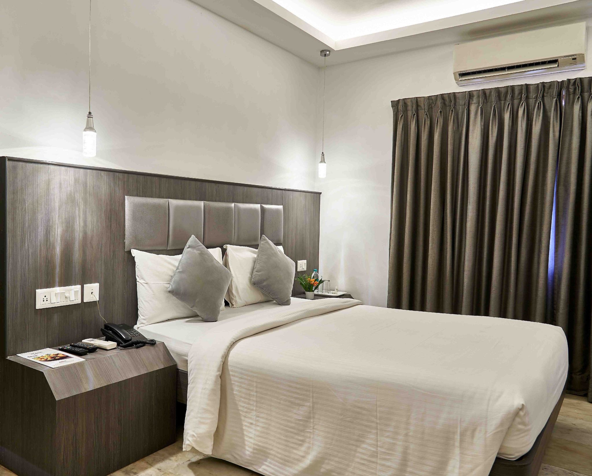 Hotel Mamallaa Heritage Standard Room AC 4