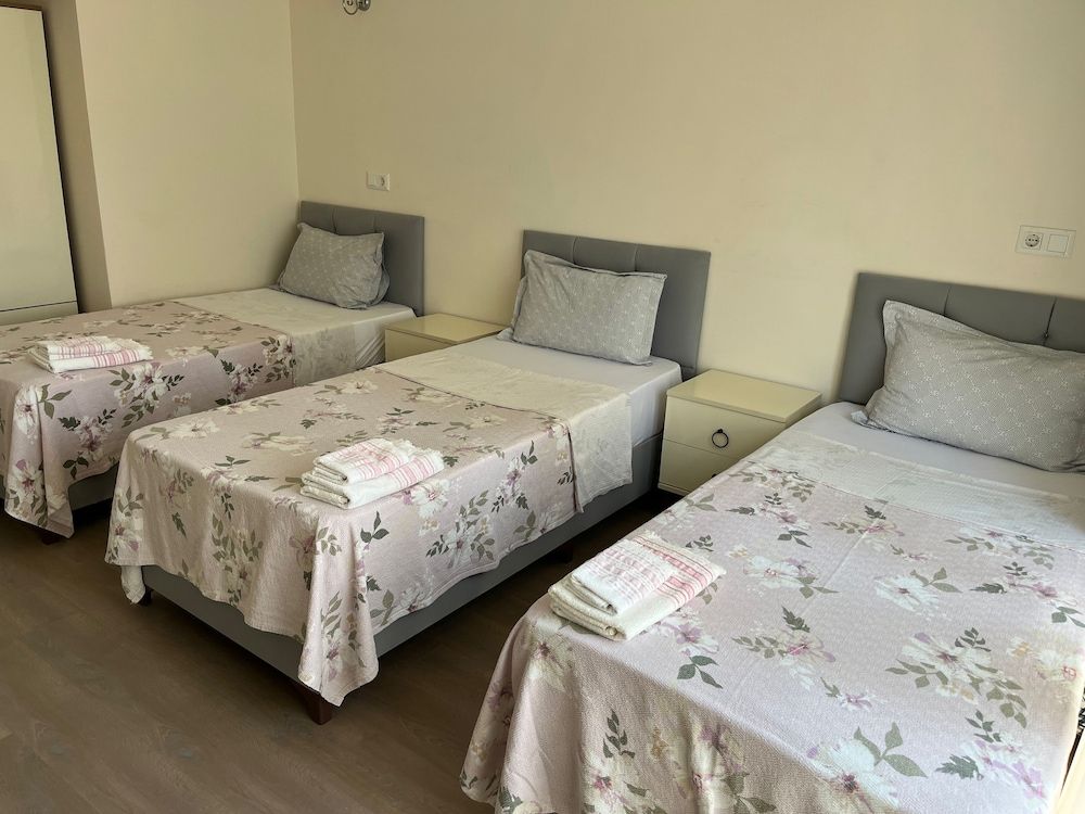 Elite Duplex, 2 Bedrooms, 2 Bathrooms