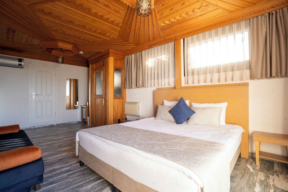 Panoramic Loft