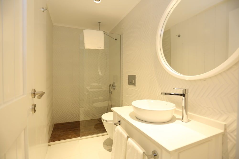 Alp Suites Pinehill Duplex, 3 Bedrooms, Garden View 3