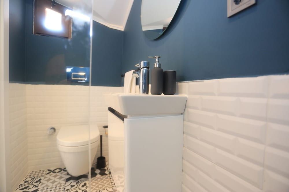 Verde Suites Akyaka Romantic Apartment, 2 Bedrooms, Kitchen, Sea View 7