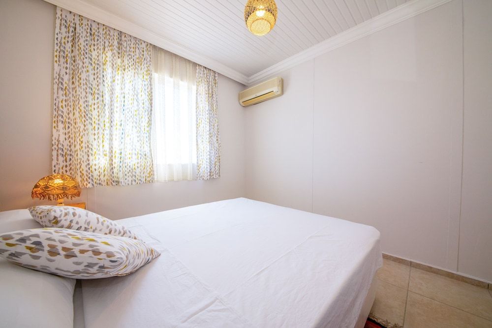 Bhavana Gokova Standard Room, 1 Bedroom, Garden View 6