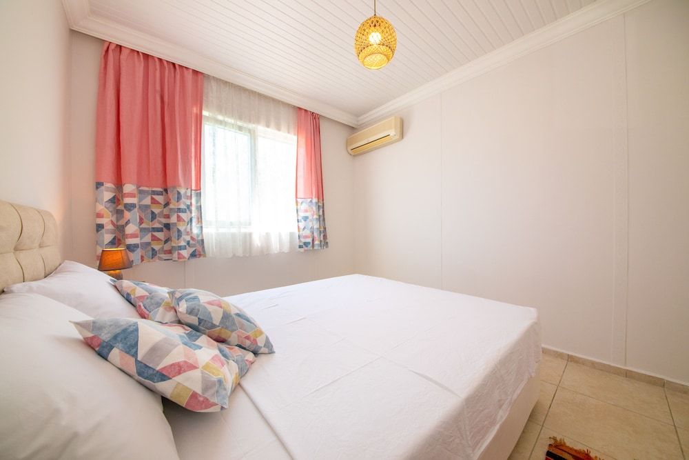 Bhavana Gokova Standard Room, 1 Bedroom, Garden View 10