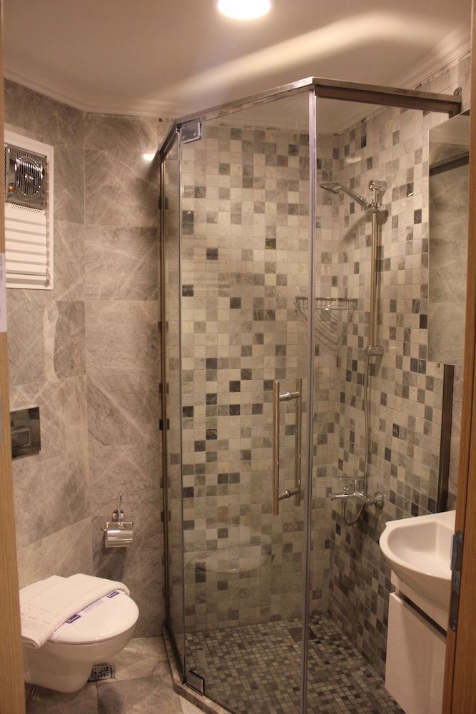 Gokova Hotel Standard Room, City View 8