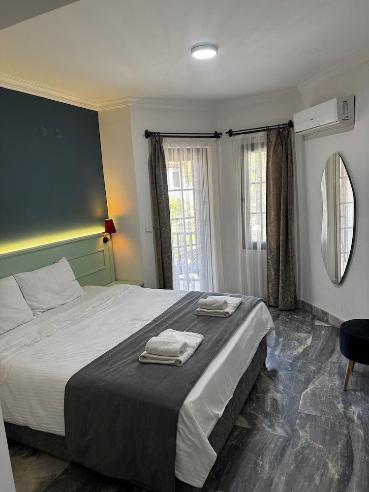 Gokova Hotel Standard Room, City View 5