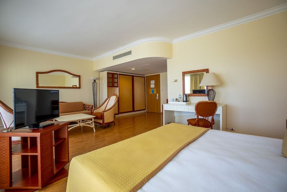 Junior Room