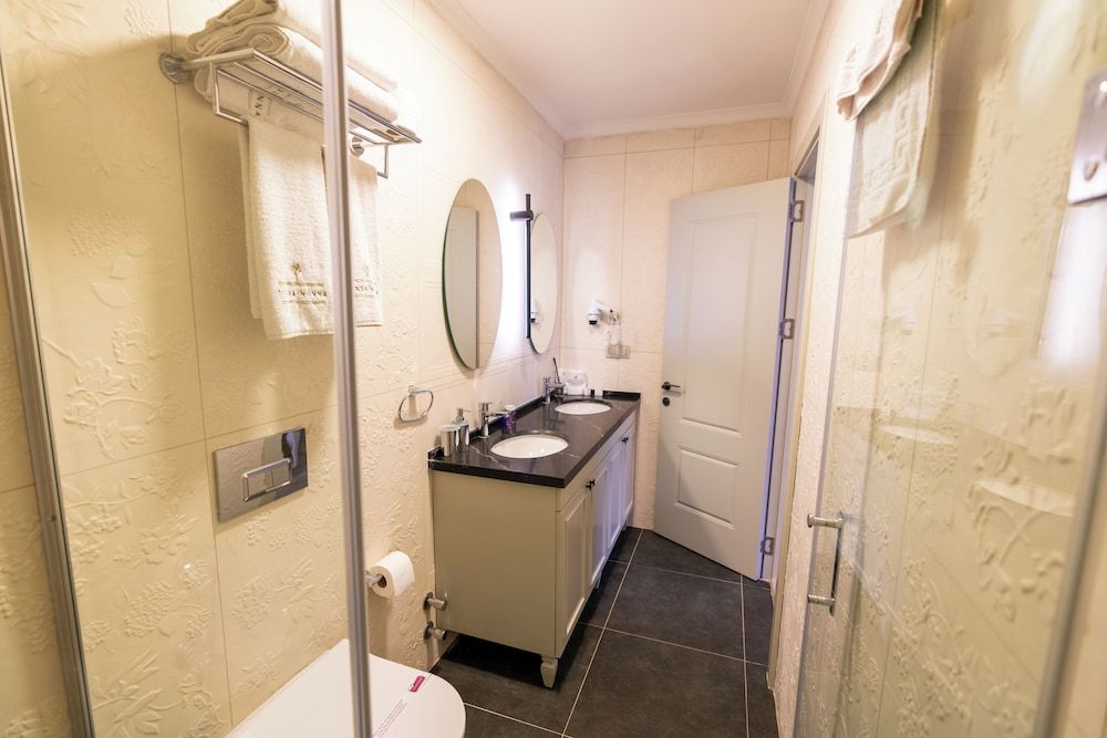 Cunda Nonna Standard Suite 4