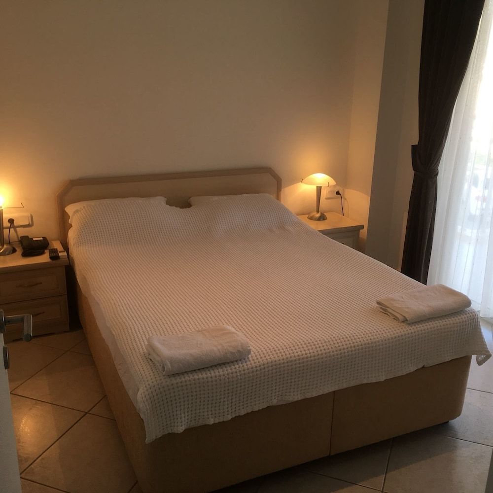 Classic Apartment, 1 Double Bed, Mountain View
