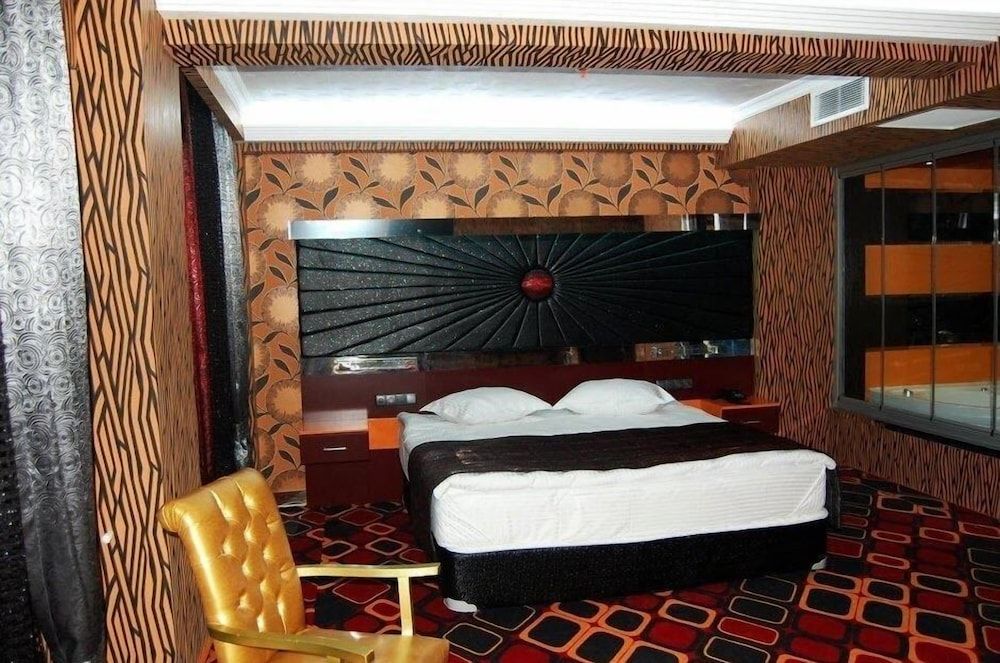 Murat Otel Double Room 4