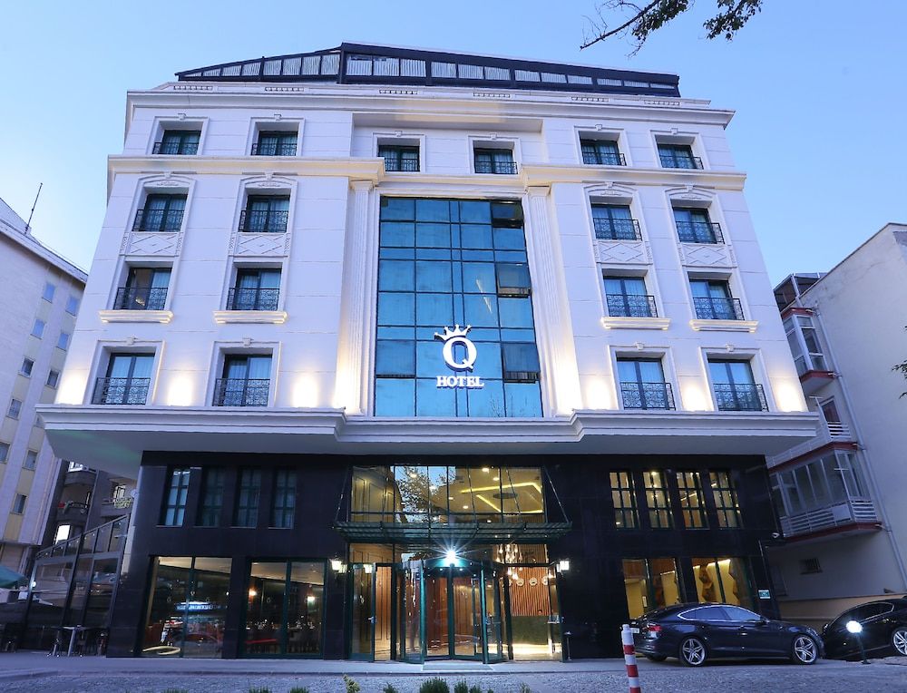 undefined Q Hotel