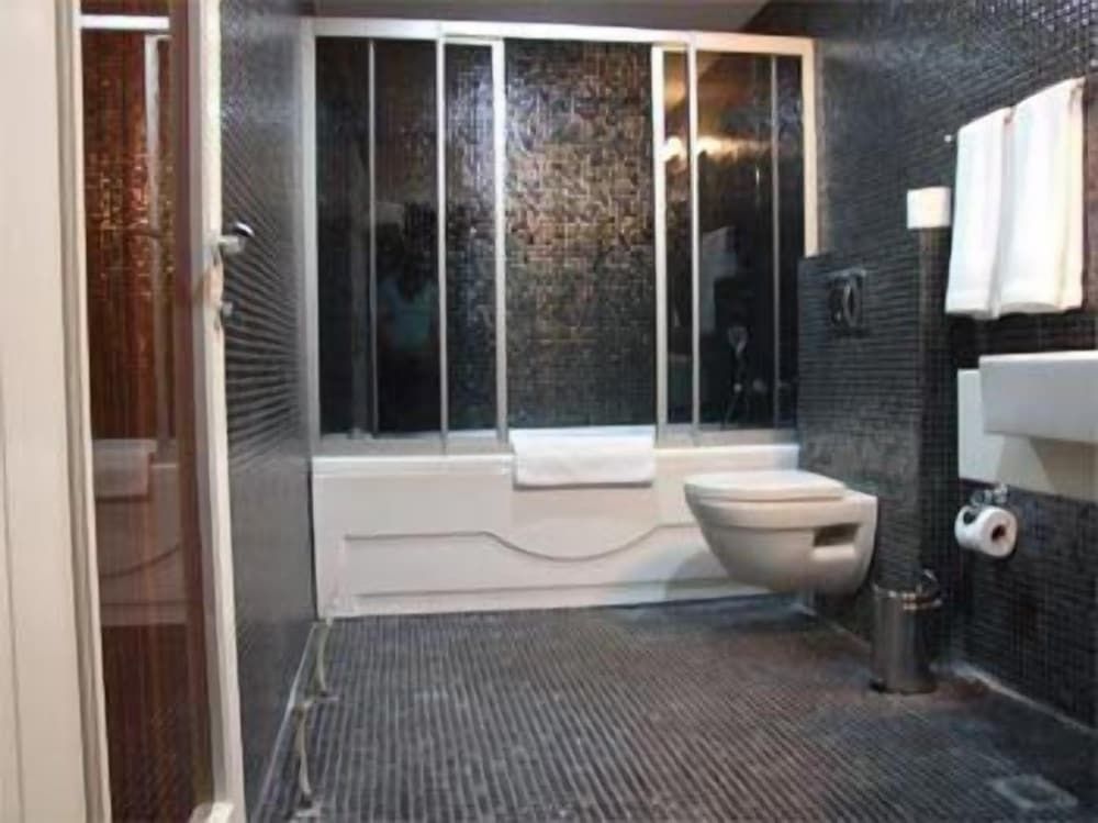 undefined Ankara Amar Hotel 4