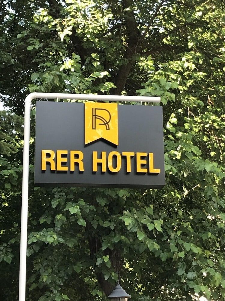 undefined RER HOTEL 3