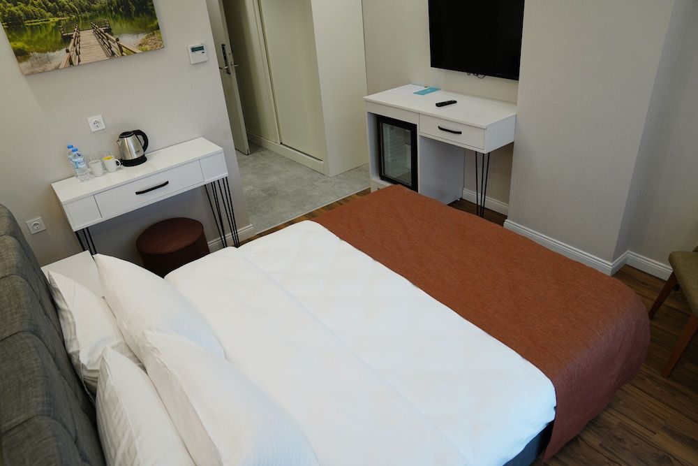 Akay Muhtarlar Evi Standard Double Room 6