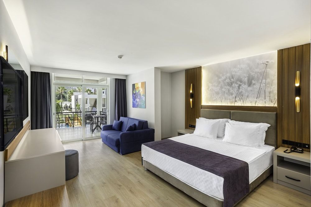 Superior Suite