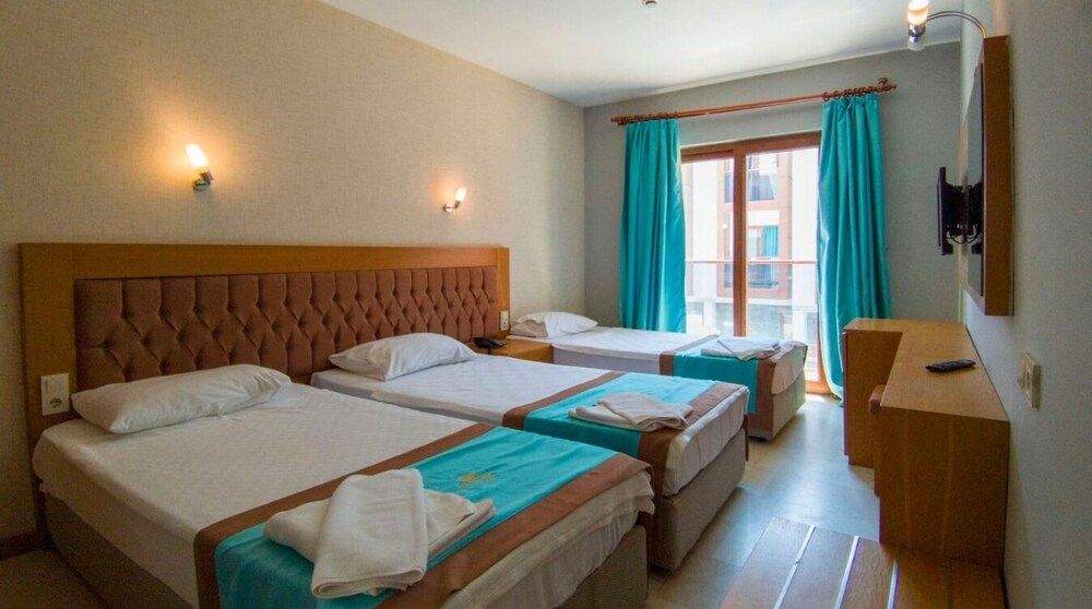 Standard Room, 1 Bedroom, Smoking, Garden Area