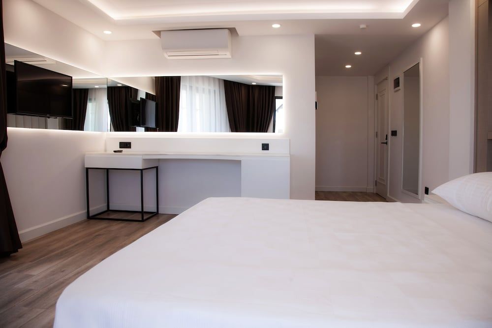 Comfort Triple Room With Balcony