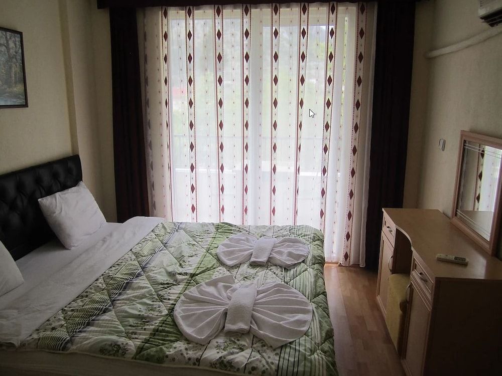 Arikanda River Garden Hotel