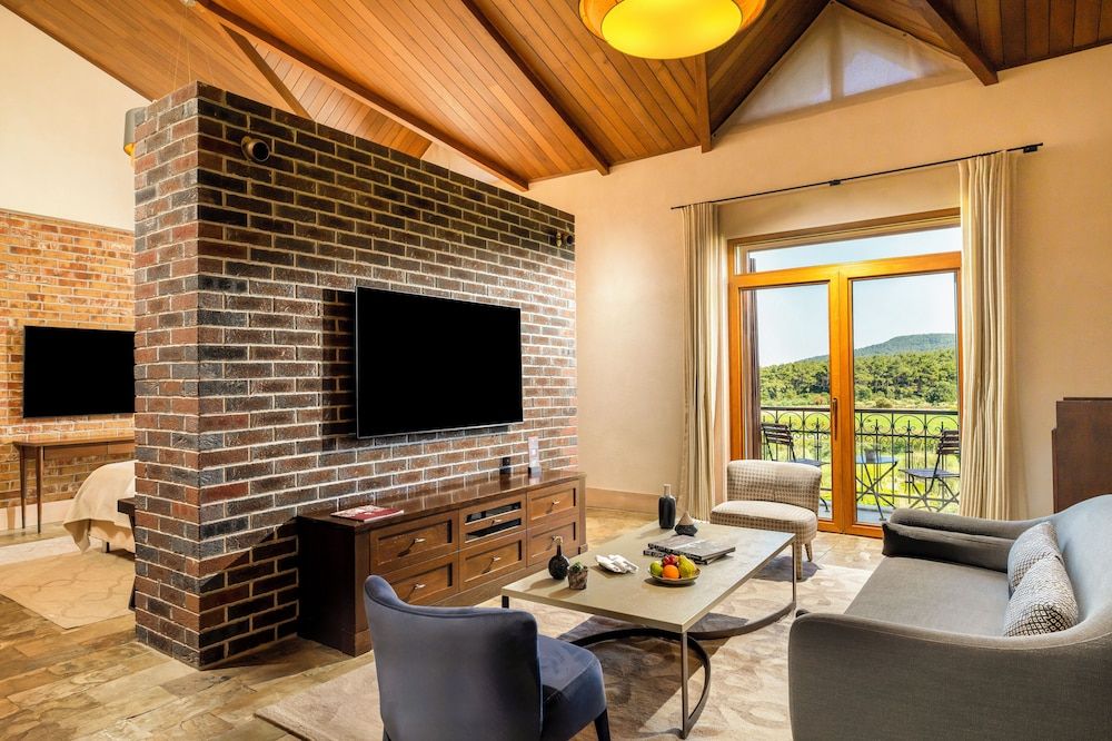 Hotel Caeli Suite Room, Balcony 6