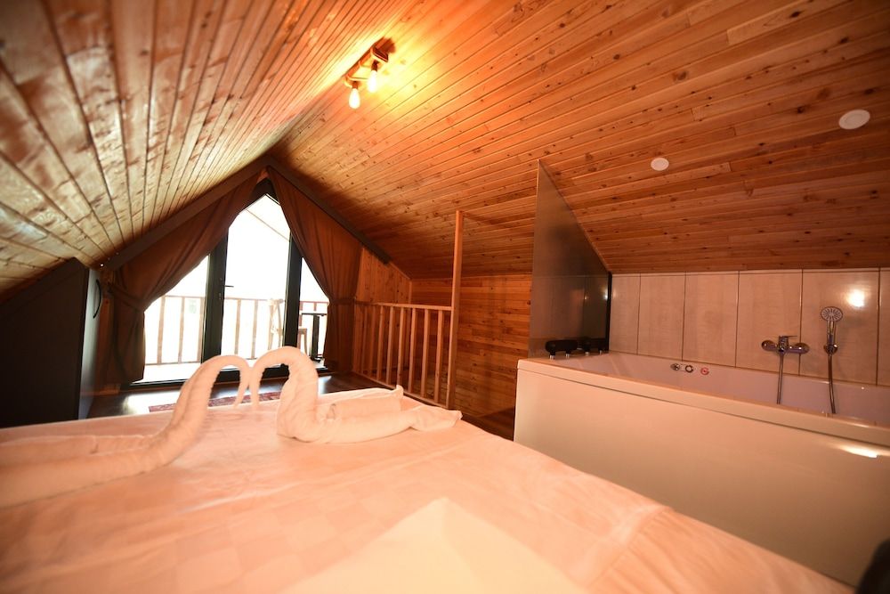 Irbec Apart & Bungalow Exclusive Bungalow, Jetted Tub 3