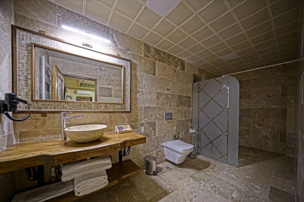 Zultanite Cappadocia Hotel Senior Triple Room 7