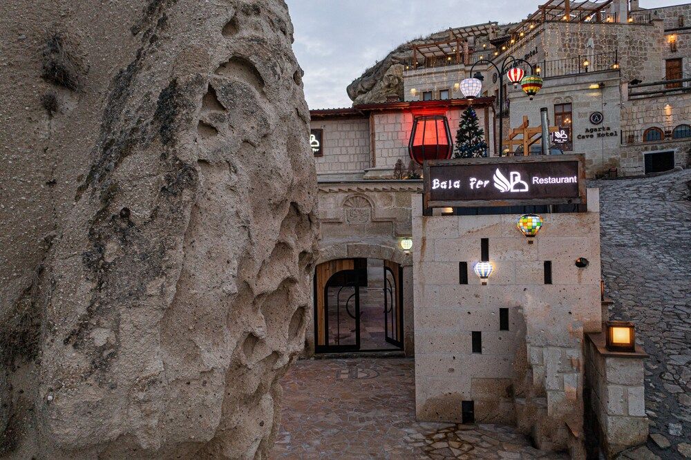 Bala Cave House