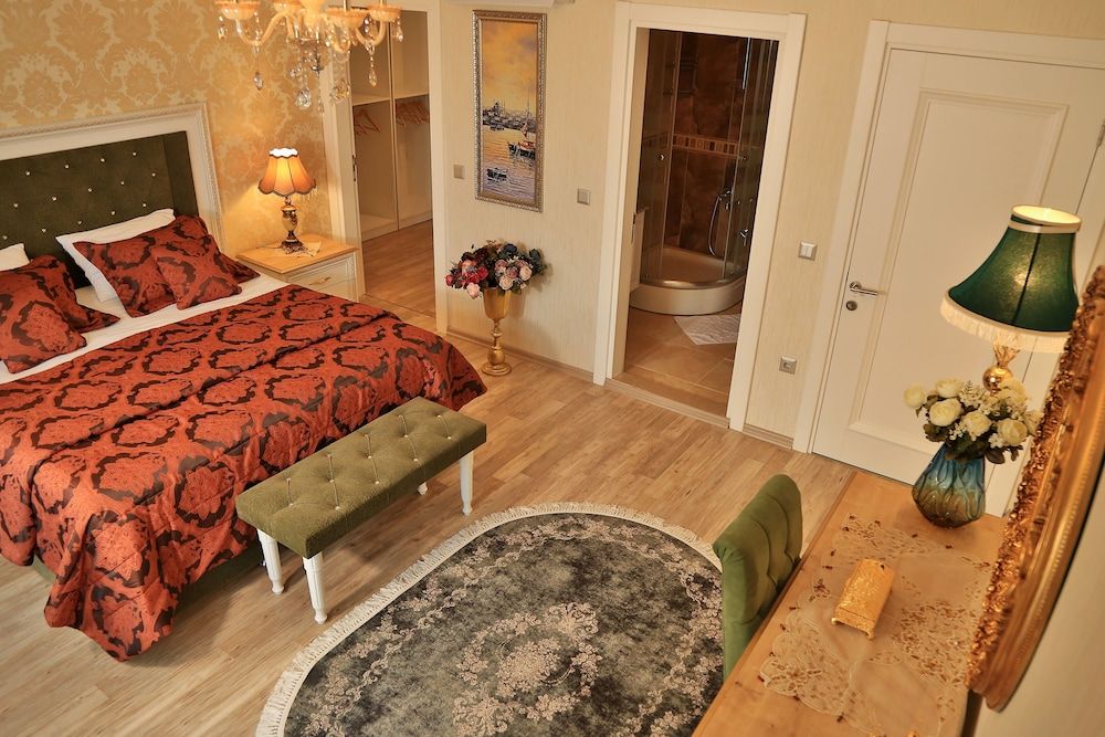 undefined King Suite